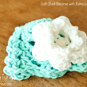 Crochet Baby Shell Beanie Pattern & extra large flower