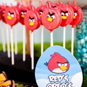 Red - Angry Birds Oreo Pops Tutorial