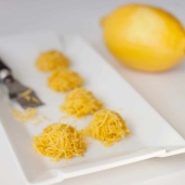How to Freeze Lemon Rind
