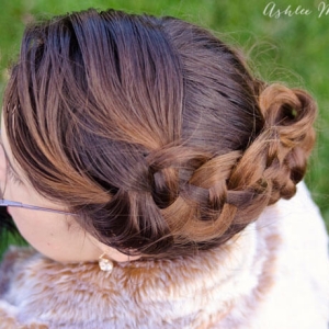 Amazing hairstyles - book review