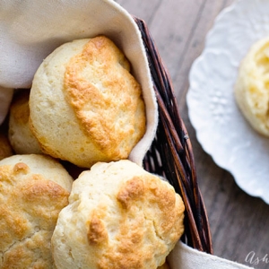 Savory Extra Sharp Cheddar Biscuit