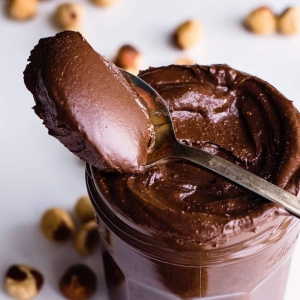 How to make Homemade Nutella - Chocolate Hazelnut Spread - 23 Delicious Nutella Recipes