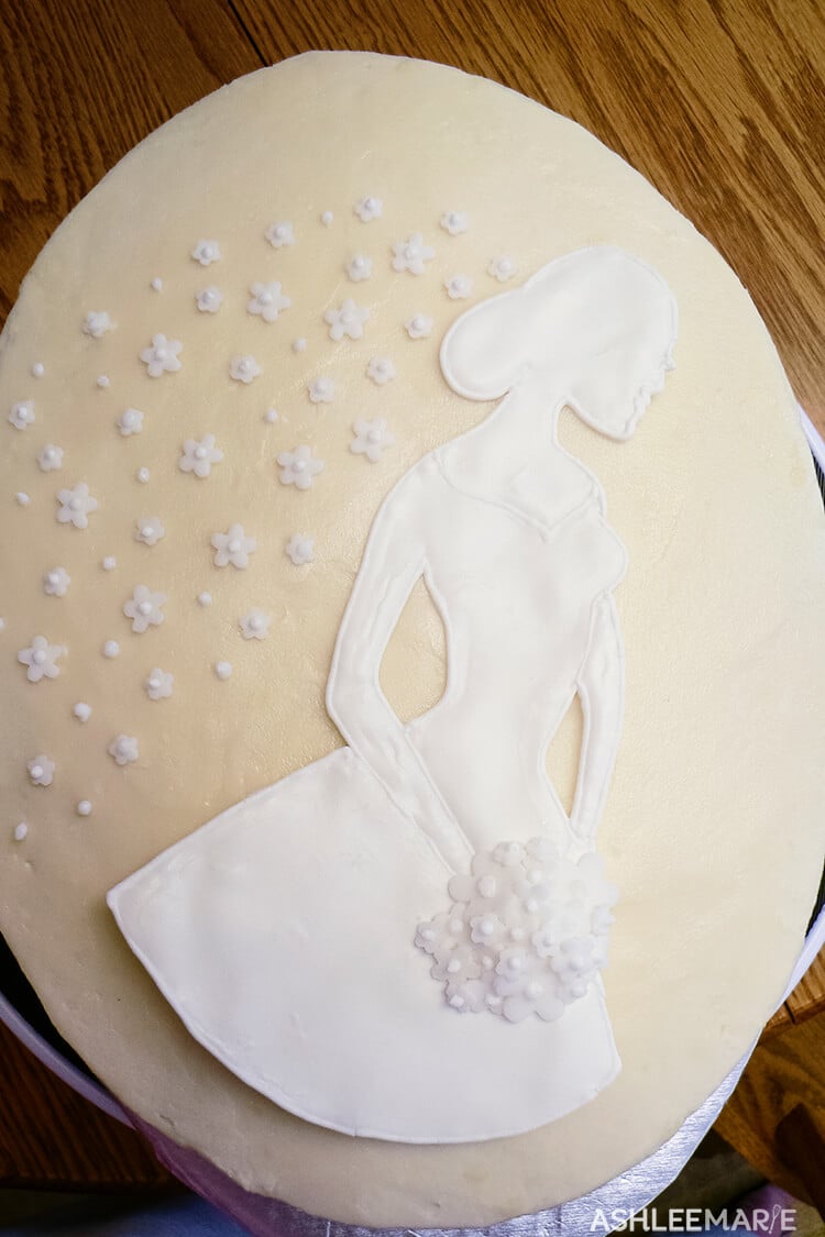 royal icing bridal cake