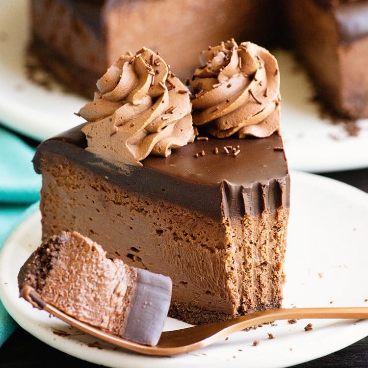 delicious chocolate cheesecake
