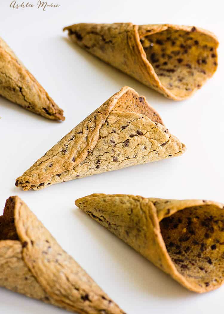 these chocolate chip cookie cones are such a sweet treat, and so easy to make