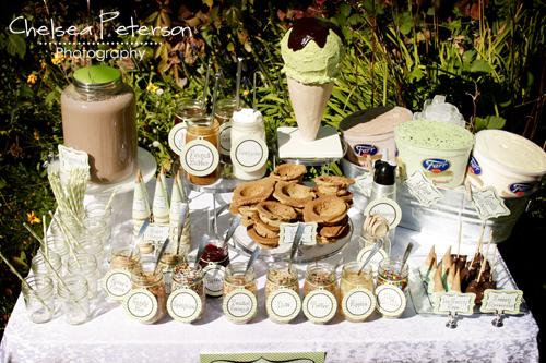 ice-cream-parlor-birthday-party-table-set-up