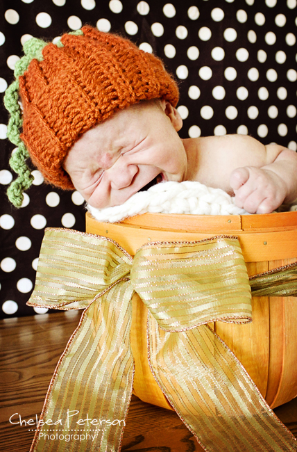 pumpkin-baby-newborn-crochet-hat