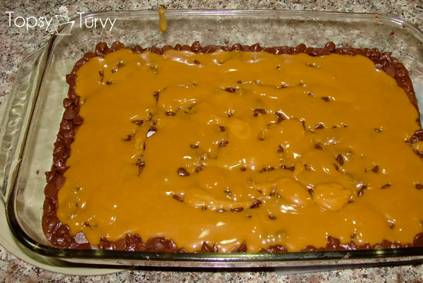 caramel-brownies-layering