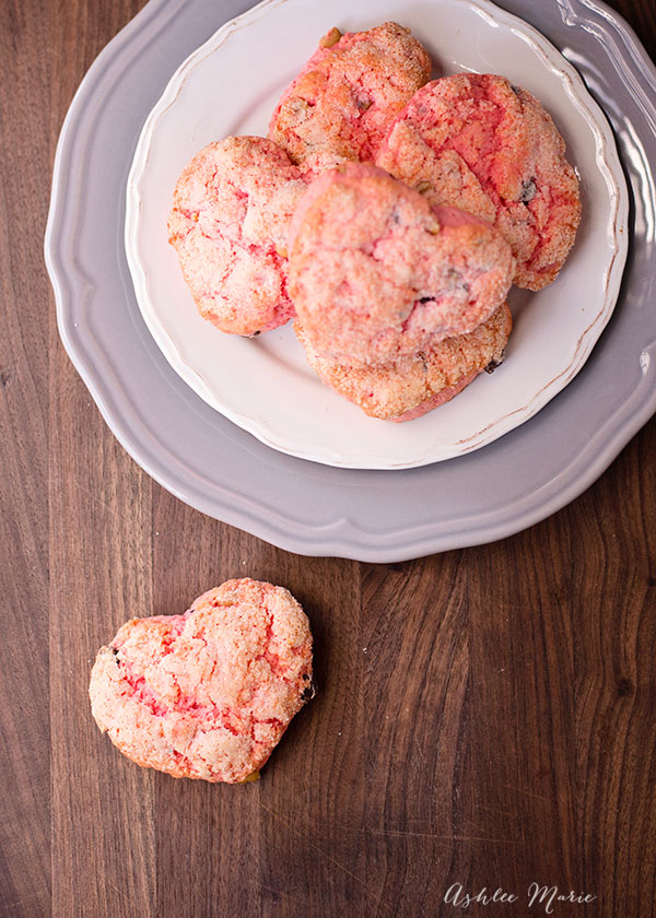 everything is better when it's pretty, easy scones are no exception and they taste amazing too