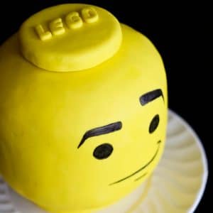 lego head cake tutorial