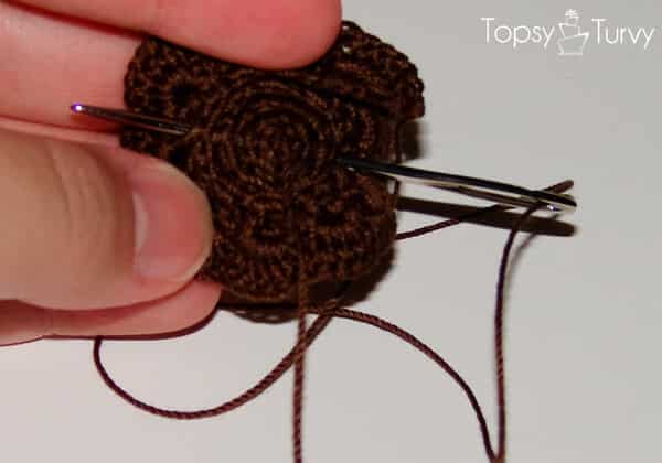 thread-crochet-rose-ring-weaving-ends