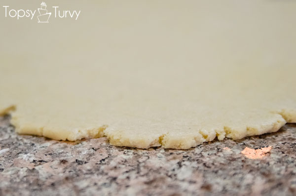bee-sugar-cookie-recipe-dough
