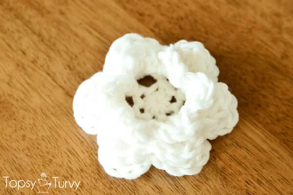 extra-large-crochet-flower-finished