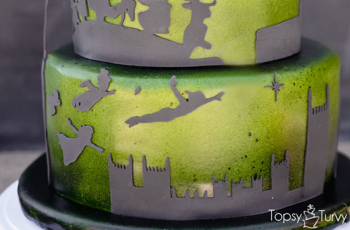 peter-pan-flying-silhouette-shadow-ombre-fondant-birthday-cake