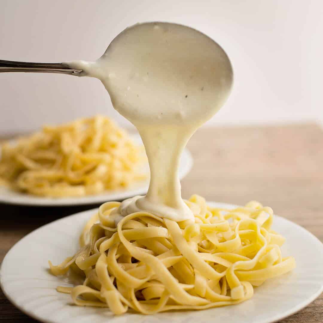 How To Make Fettuccine Alfredo Sauce From Scratch  hno.at