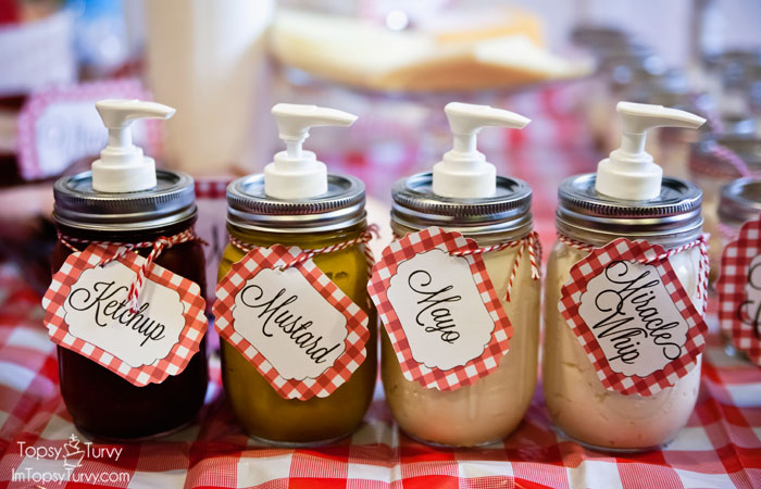 picnic-party-condiment-jars