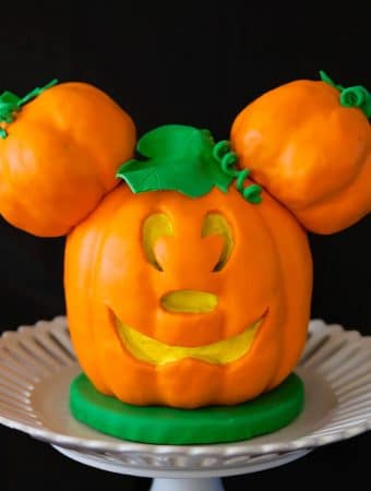 Mickey mouse jack o lantern cake tutorial