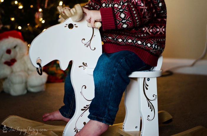 Christmas-rocking-moose-gift-#StaplesSharpie
