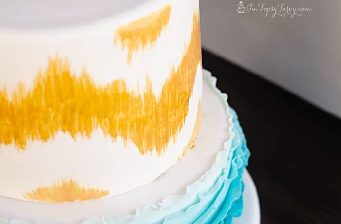 gold-hand-painted-chevron-birthday-cake