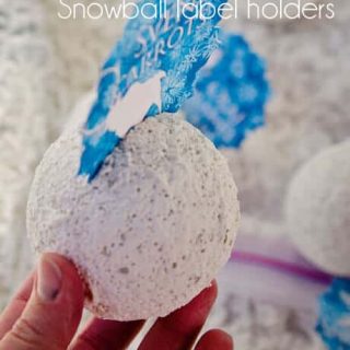 Frozen Party Supplies – Snowballs