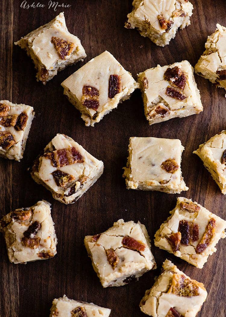 a soft creamy maple fudge with chunks of crunchy candied bacon