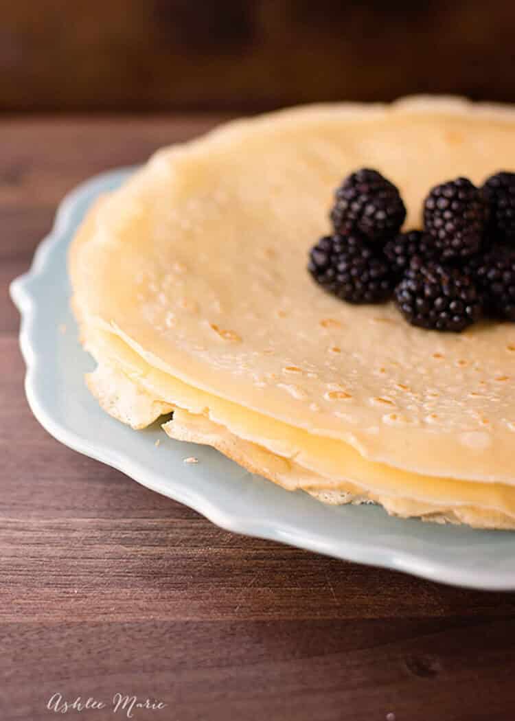 an easy recipe for simple crepes