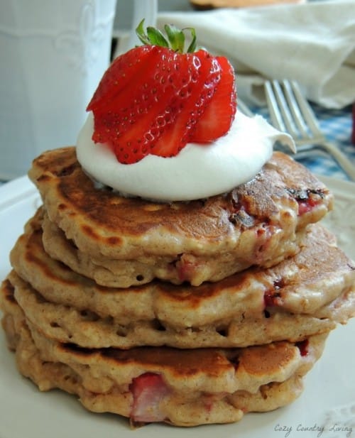 06 - This Silly Girls Life - Strawberry Oatmeal Pancakes