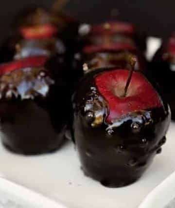 Snow White's "Poisoned" Toffee Apple recipe