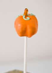 Pumpkin shaped OREO ball pops