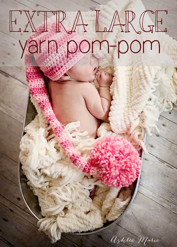 how to make an extra large yarn pom pom, tutorial