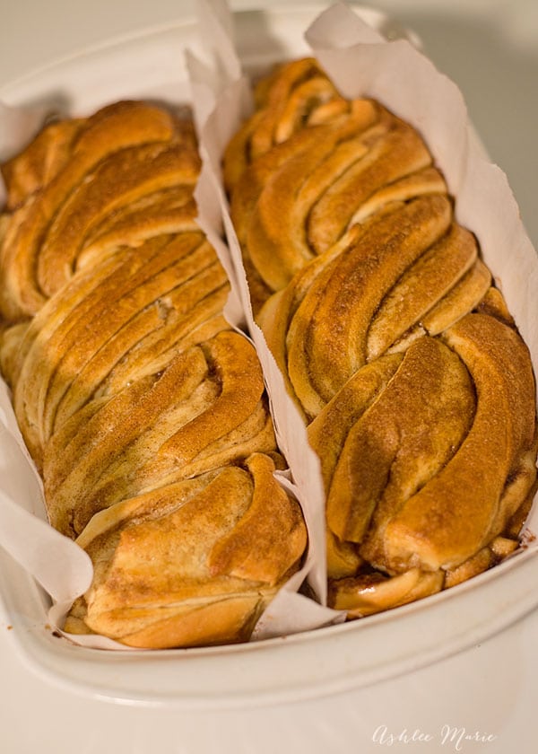 Bake (rotating halfway through) and you have these gorgeous braided cinnamon roll loafs