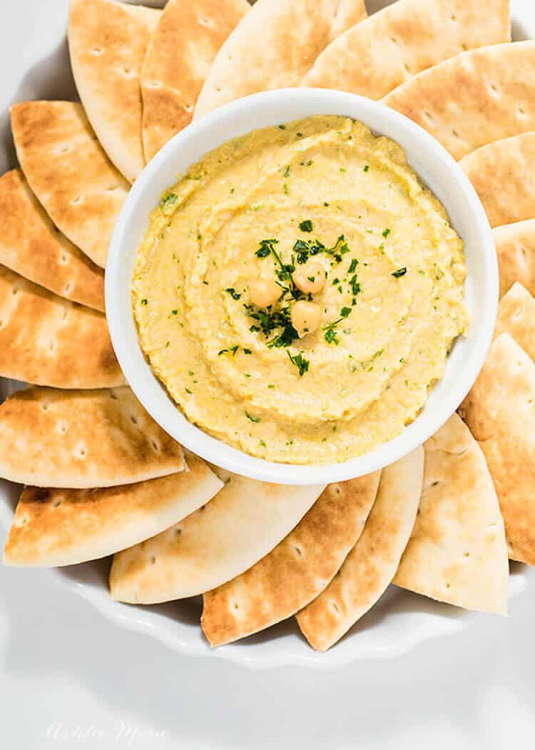 everyone loves a good hummus recipe, this one is easy to make and full of flavor