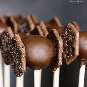 TIE fighter oreo pops – Star Wars Party