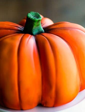 Carve a Realistic Pumpkin Cake