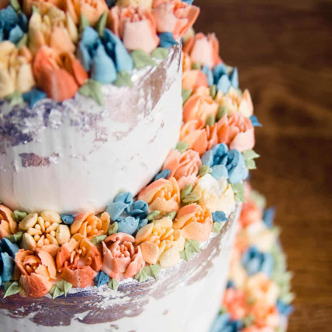 russian piping tip wedding cake