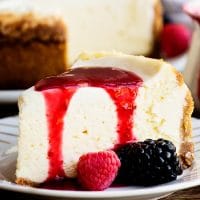 instant pot cheesecake berry coulis