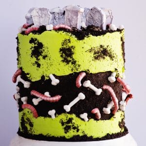 Graveyard Fault Line Dirt Cake Video Tutorial