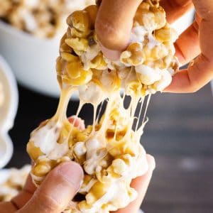 Butterbeer Popcorn recipe and video – 3 ways – crunchy, gooey and popcorn balls