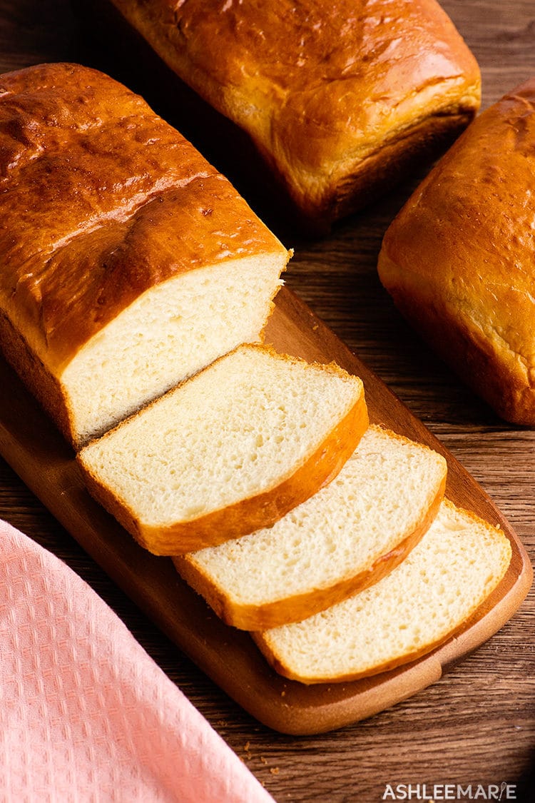 Homemade White Bread Recipe | Ashlee Marie - real fun with ...
